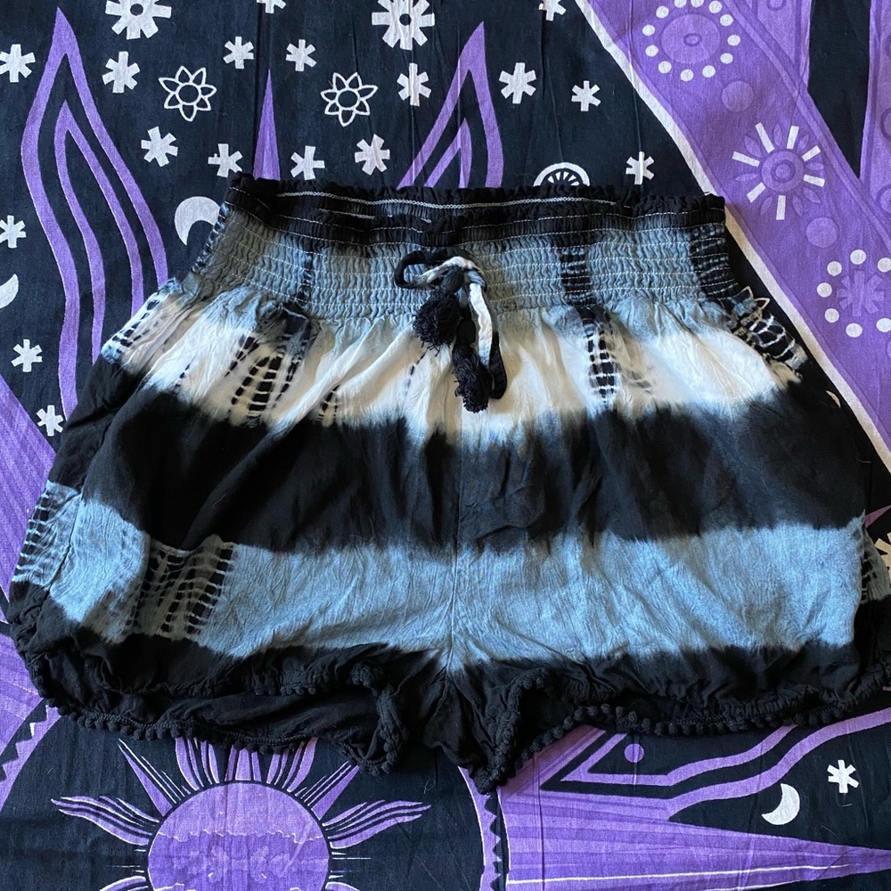 puffy shorts